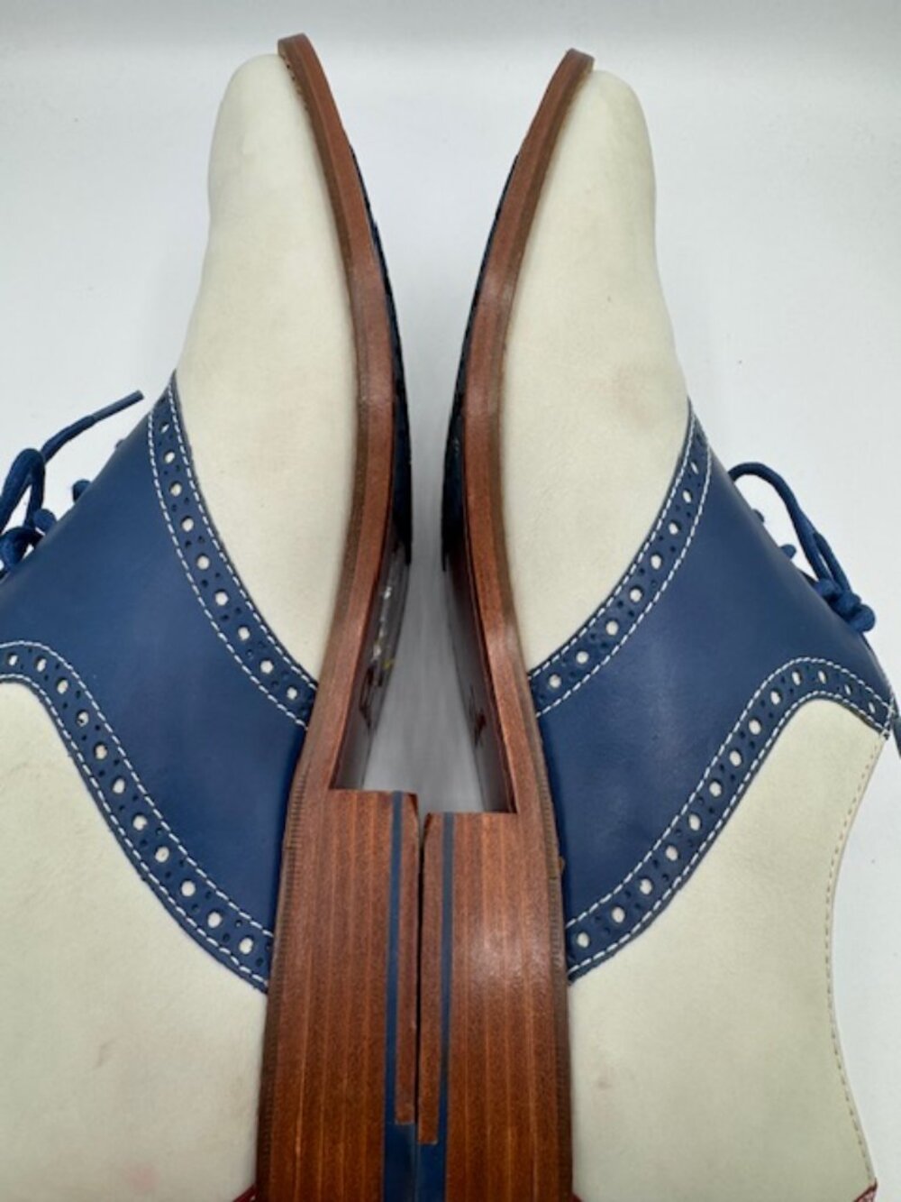 Vintage Cole Haan Air Colton Red, White, Blue Saddle Oxford Shoes Size 9.5M - Picture 6 of 8
